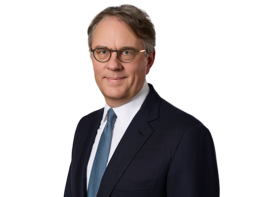 Carsten Berrar Headshot Photo