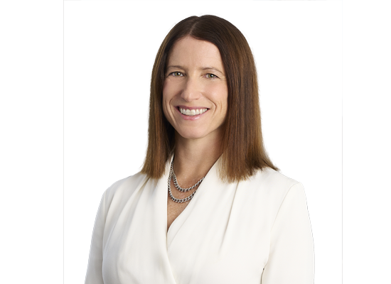 Amanda Flug Davidoff Headshot Photo