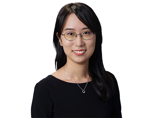 Yiwen Wang Headshot Photo