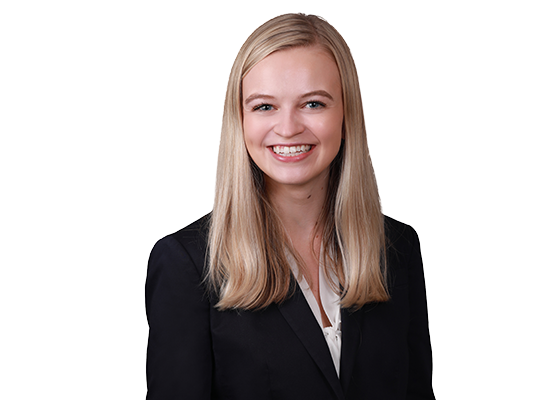 Alyx L. Brannan Headshot Photo