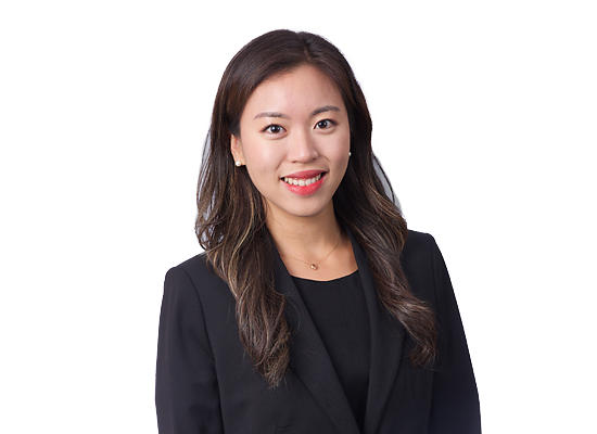 Jisoo Park Headshot Photo