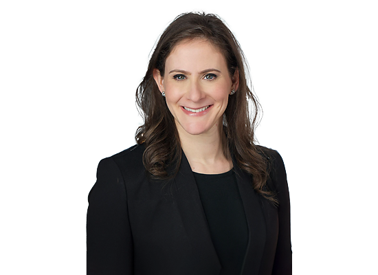 Shifra Herzberg Headshot Photo