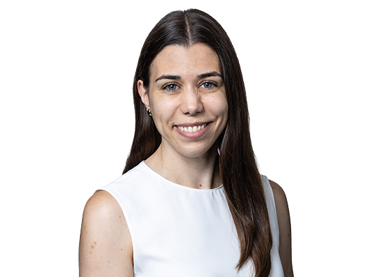 Selina Keller Headshot Photo