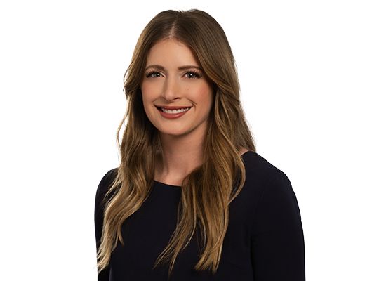 Yaira Dubin Headshot Photo